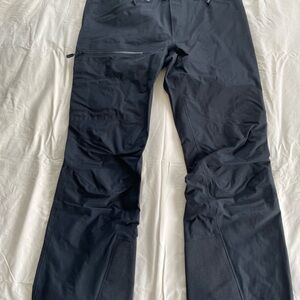 Norrona Lofoten Gore-Tex Ski Pants